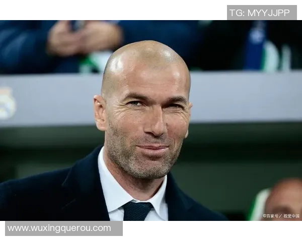 二选一足球球星对比表解析 谁才是你心目中的最佳球员