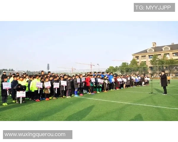 以上海足球球星俱乐部为核心探寻城市体育精神与足球文化发展 以上海足球球星俱乐部为核心探寻城市体育精神与足球文化发展