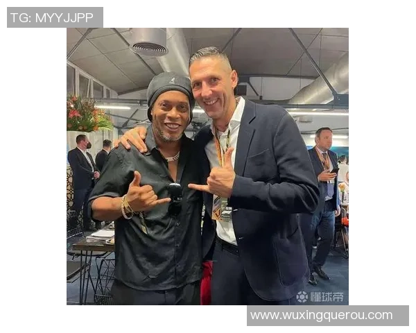 伊朗足球传奇前球星回顾：从绿茵场的辉煌到退役后的全新人生